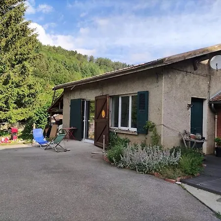 Entre De Monteynard Et Gresse-en-vercors Kwatera prywatna *